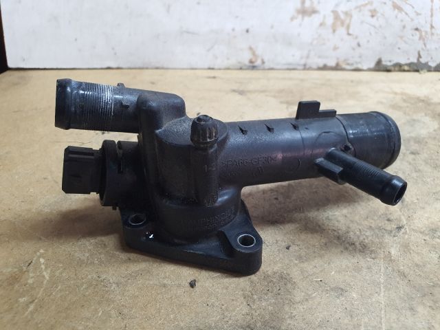 bontott DACIA DUSTER Termosztátház