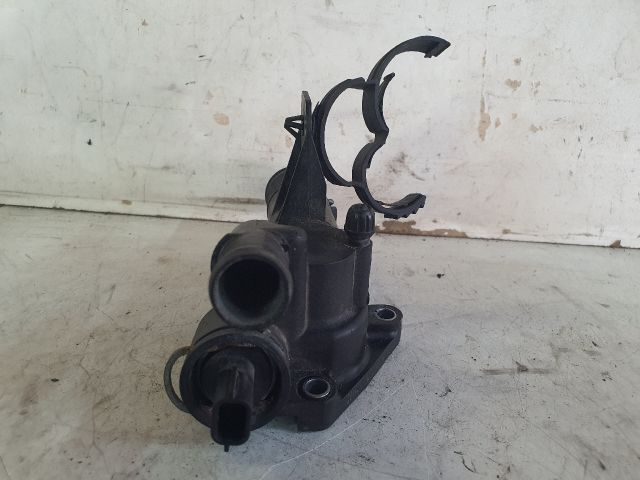 bontott DACIA DUSTER Termosztátház