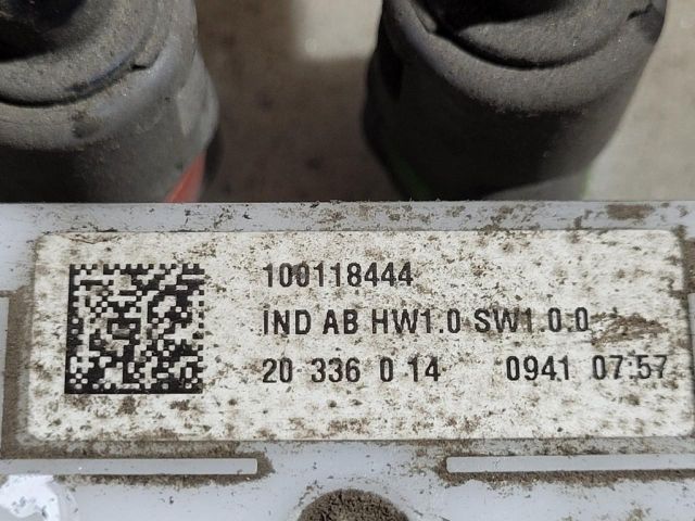 bontott DACIA DUSTER Üzemanyag Szivattyú