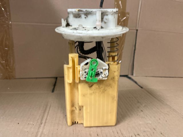 bontott DACIA DUSTER Üzemanyag Szivattyú