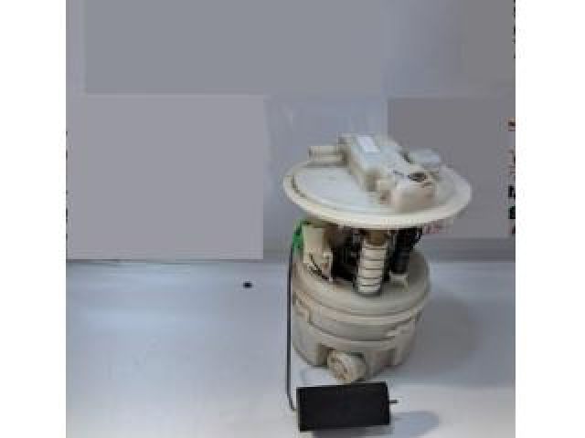 bontott DACIA DUSTER Üzemanyag Szivattyú