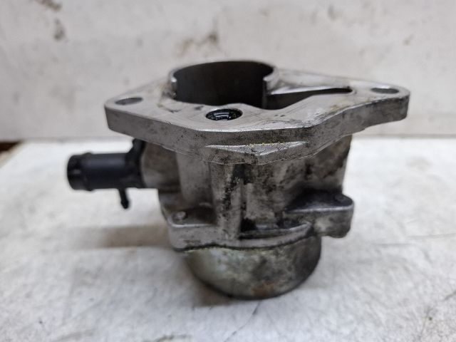 bontott DACIA DUSTER Vákumpumpa