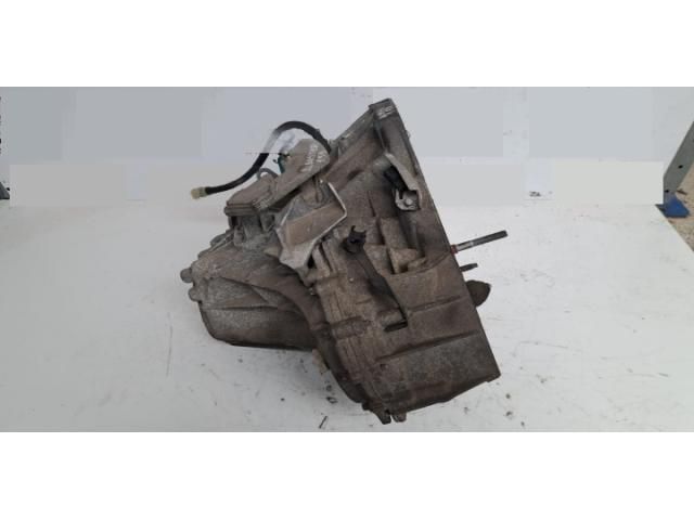 bontott DACIA DUSTER Váltó (Mechanikus)