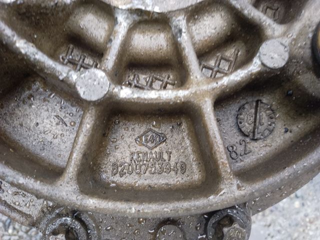 bontott DACIA DUSTER Váltó (Mechanikus)