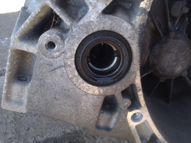 bontott DACIA DUSTER Váltó (Mechanikus)