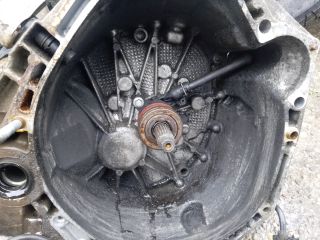 bontott DACIA DUSTER Váltó (Mechanikus)