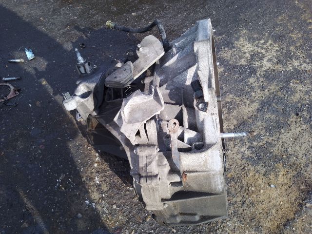 bontott DACIA DUSTER Váltó (Mechanikus)