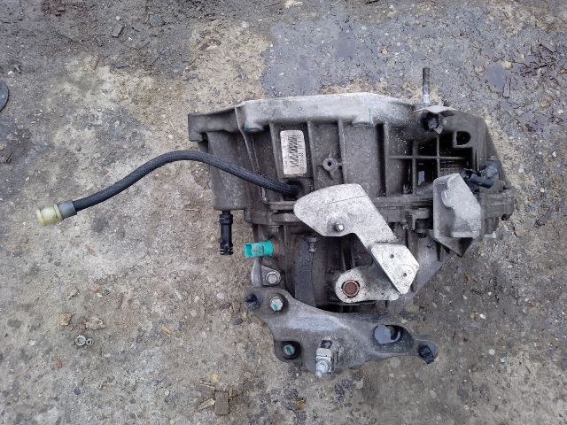 bontott DACIA DUSTER Váltó (Mechanikus)