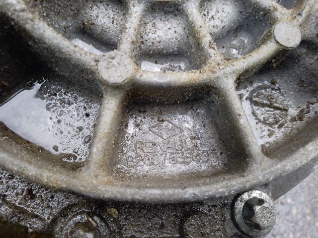 bontott DACIA DUSTER Váltó (Mechanikus)