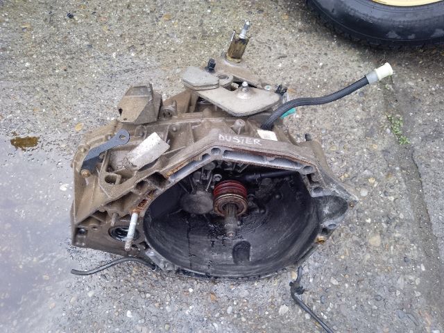 bontott DACIA DUSTER Váltó (Mechanikus)