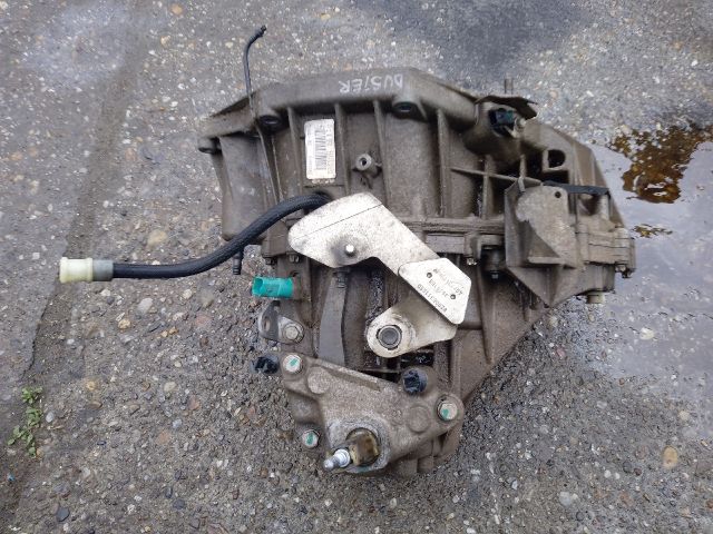 bontott DACIA DUSTER Váltó (Mechanikus)