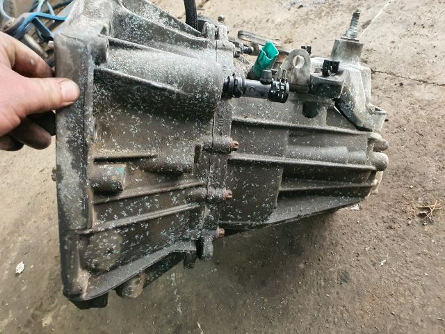 bontott DACIA DUSTER Váltó (Mechanikus)