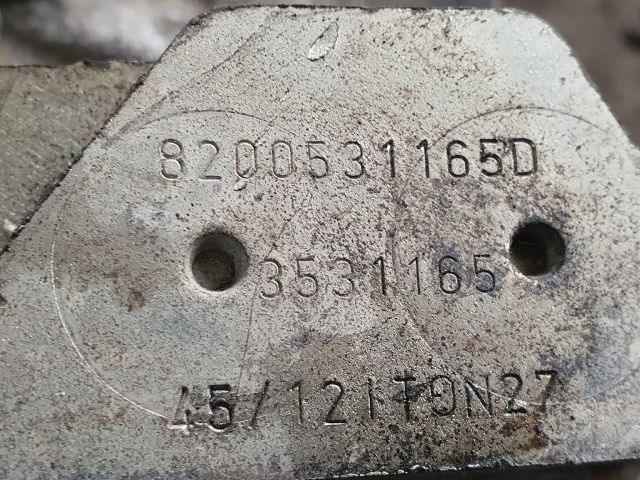 bontott DACIA DUSTER Váltó (Mechanikus)