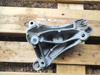 bontott DACIA DUSTER Váltó Tartó Bak (Pozíciófüggetlen)