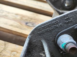 bontott DACIA DUSTER Váltó Tartó Bak (Pozíciófüggetlen)