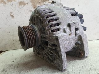 bontott DACIA DUSTER Generátor