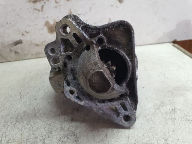 bontott DACIA DUSTER Önindító