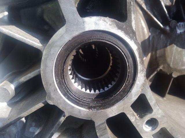 bontott DACIA DUSTER Váltó (Mechanikus)