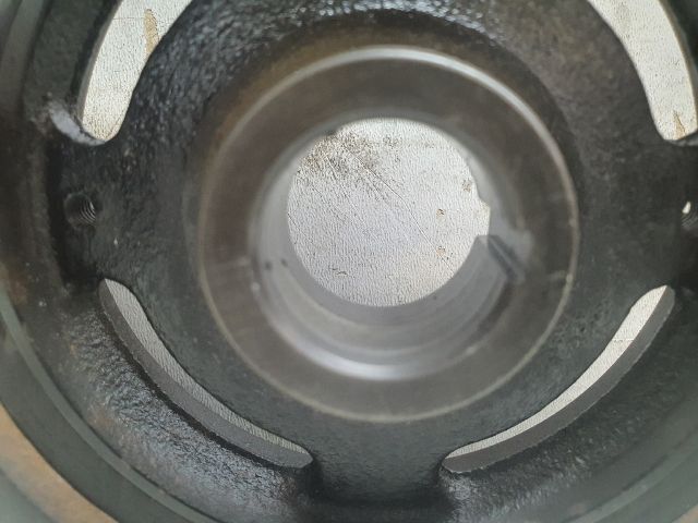 bontott DACIA DUSTER Főtengely Szíjtárcsa