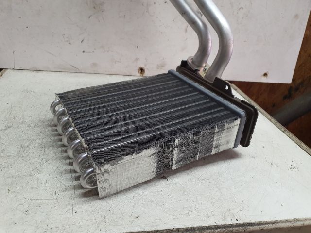 bontott DACIA DUSTER Fűtőradiátor