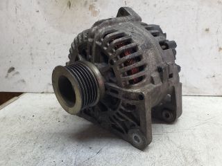 bontott DACIA DUSTER Generátor