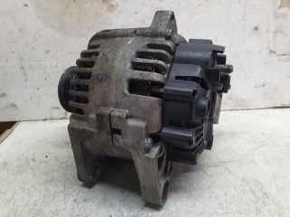 bontott DACIA DUSTER Generátor