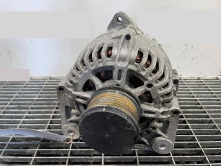 bontott DACIA DUSTER Generátor