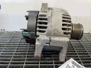 bontott DACIA DUSTER Generátor