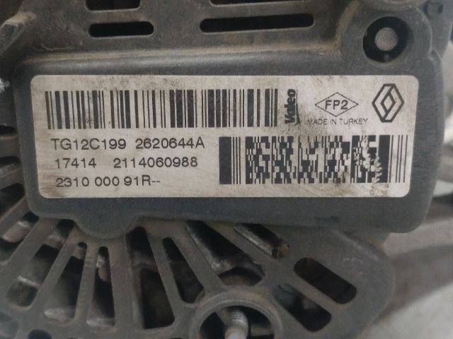 bontott DACIA DUSTER Generátor