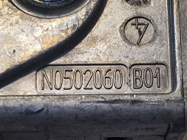 bontott DACIA DUSTER Gyújtáskapcsoló Házzal