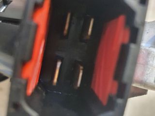 bontott DACIA DUSTER Gyújtáskapcsoló Házzal