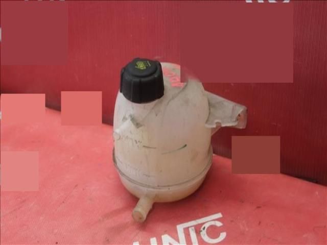 bontott DACIA DUSTER Kiegyenlítő Tartály