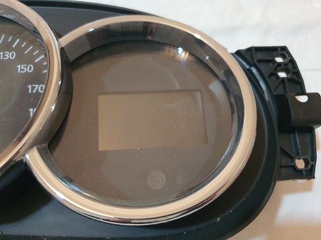 bontott DACIA DUSTER Kilométeróra