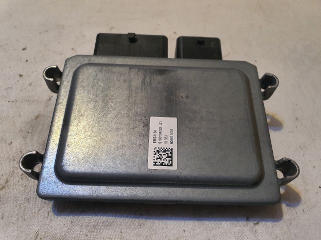 bontott DACIA DUSTER Motorvezérlő