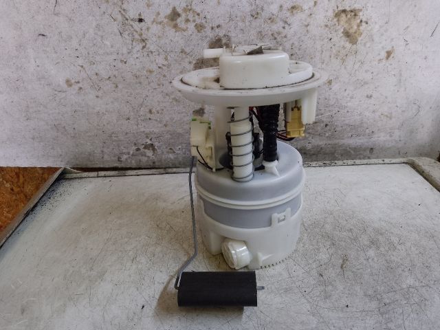 bontott DACIA DUSTER Üzemanyag Szivattyú