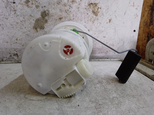 bontott DACIA DUSTER Üzemanyag Szivattyú