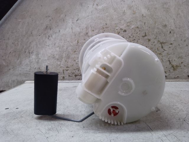 bontott DACIA DUSTER Üzemanyag Szivattyú