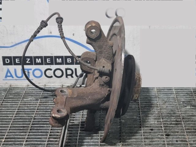 bontott DACIA DUSTER Bal első Csonkállvány