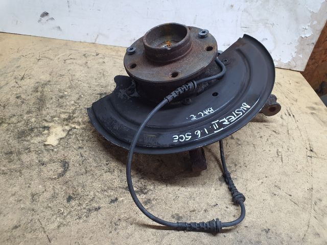 bontott DACIA DUSTER Bal első Kerékagy