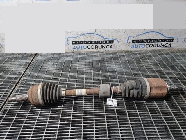 bontott DACIA DUSTER Bal Féltengely