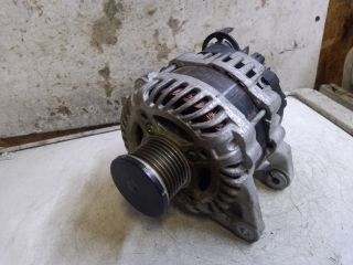 bontott DACIA DUSTER Generátor