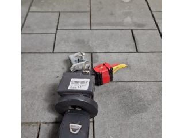 bontott DACIA DUSTER Gyújtáskapcsoló