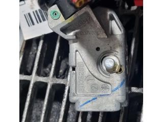 bontott DACIA DUSTER Gyújtáskapcsoló