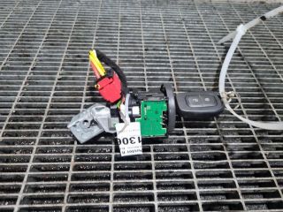 bontott DACIA DUSTER Gyújtáskapcsoló