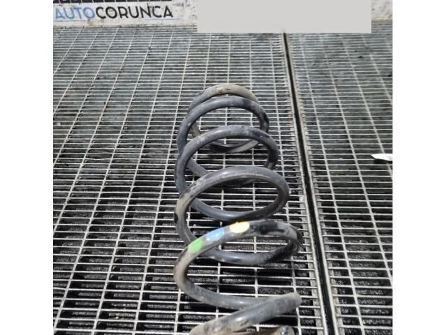 bontott DACIA DUSTER Hátsó Rugó