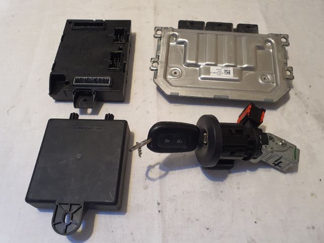 bontott DACIA DUSTER Immobilizer Elektronika