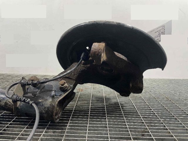 bontott DACIA DUSTER Jobb első Csonkállvány