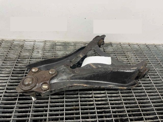 bontott DACIA DUSTER Jobb első Lengőkar