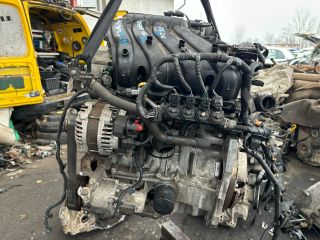 bontott DACIA DUSTER Komplett Motor (Segédberendezésekkel)