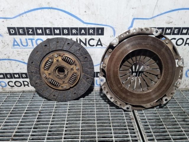 bontott DACIA DUSTER Kuplung Szett (Szerkezet, Tárcsa)